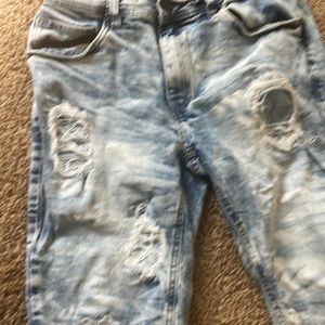 Evolution in design Jean shorts size 32